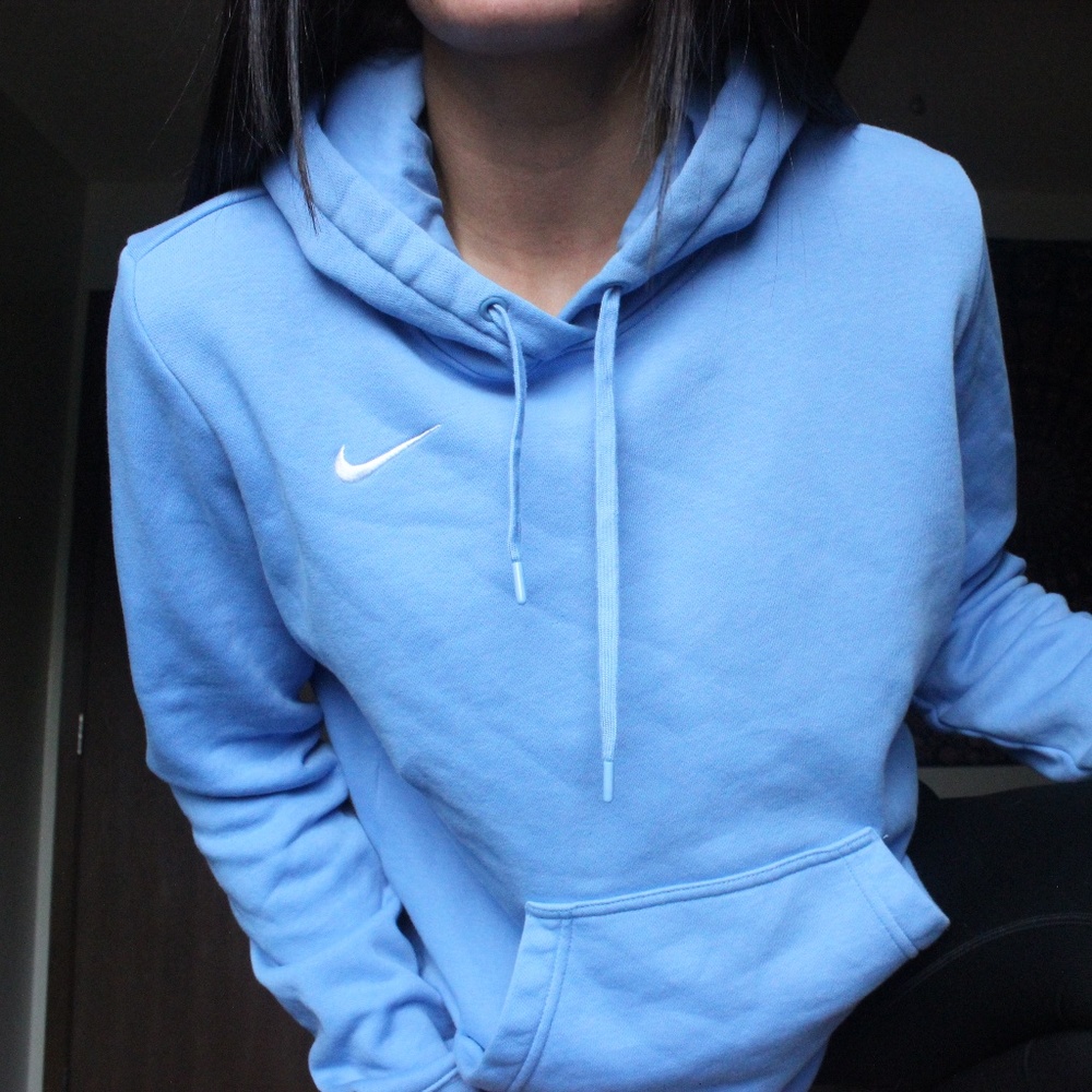 blue nike fleece hoodie